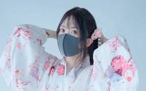 棋盘上的向日葵海报